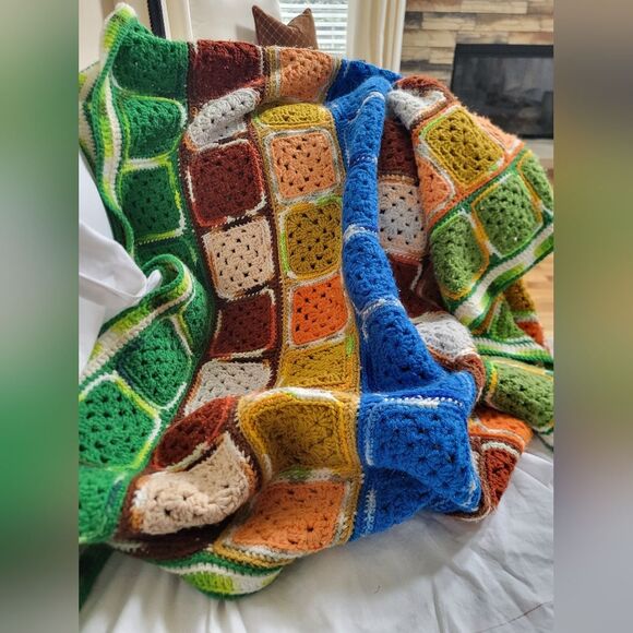 Vintage Afghan Granny Square Psychedelic Multicolored Blanket Throw 66 x 29 - Picture 4 of 11